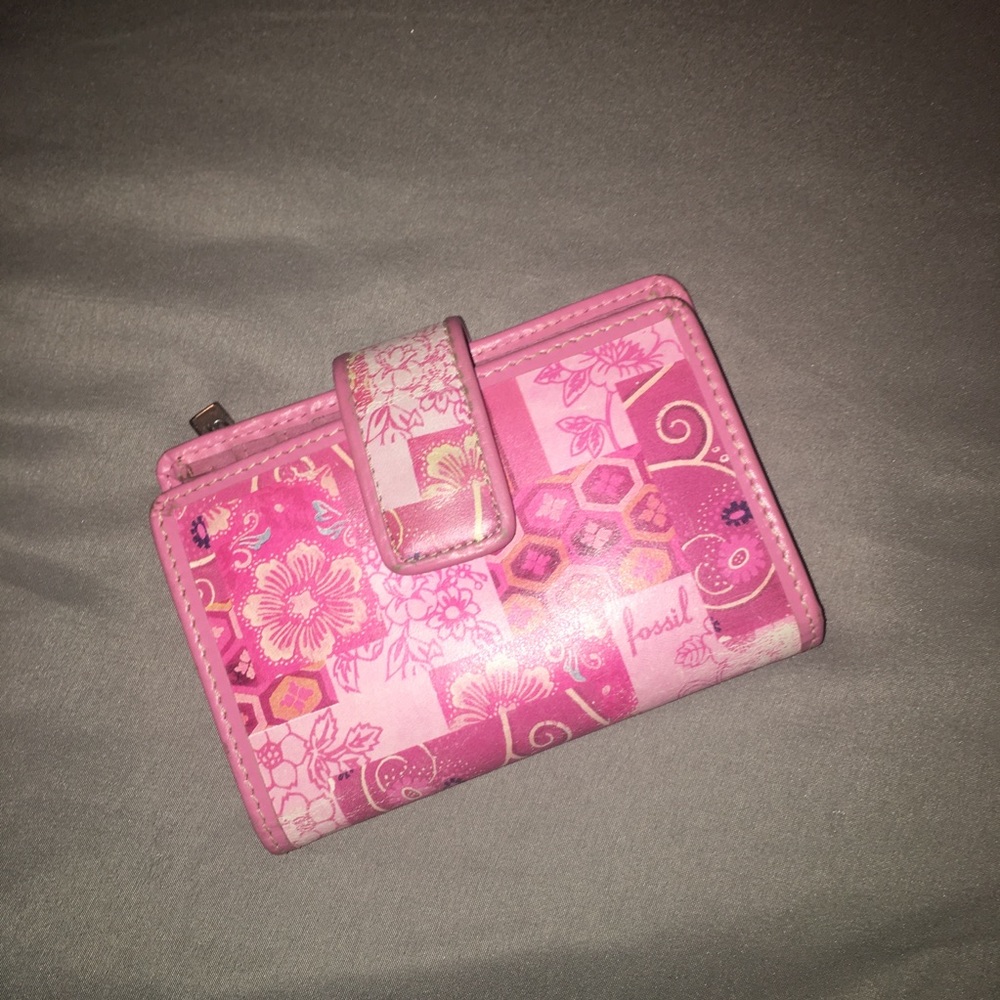 Fossil Pink Leather Wallet